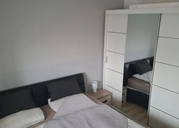 Yellow Apartmanhaz Διαμέρισμα Σίοφοκ